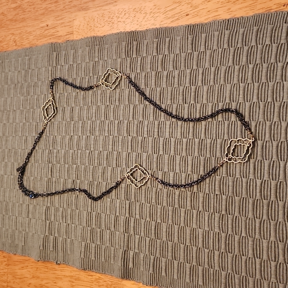 Cookie Lee Vintage Black/ Gold Metal Necklace